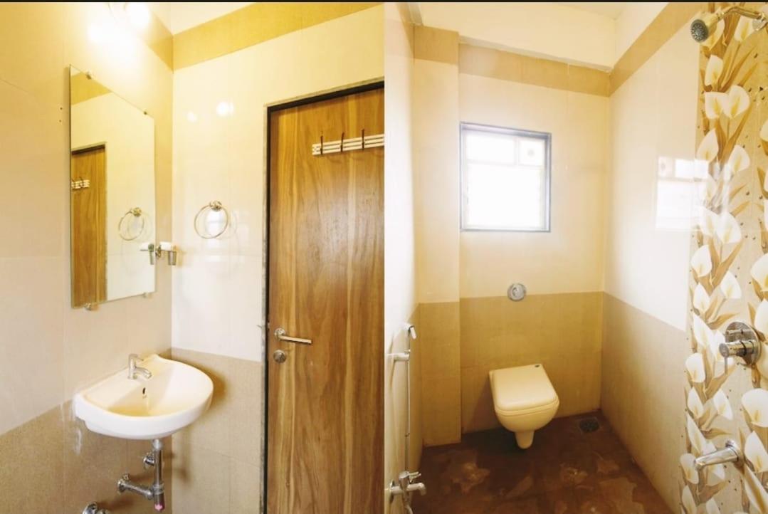 The Paramount Hotel, Panchgani Mahabaleshwar Extérieur photo